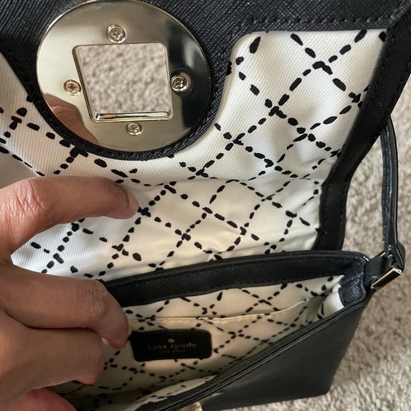 Kate spade bag for sale! - Picture 2 of 2